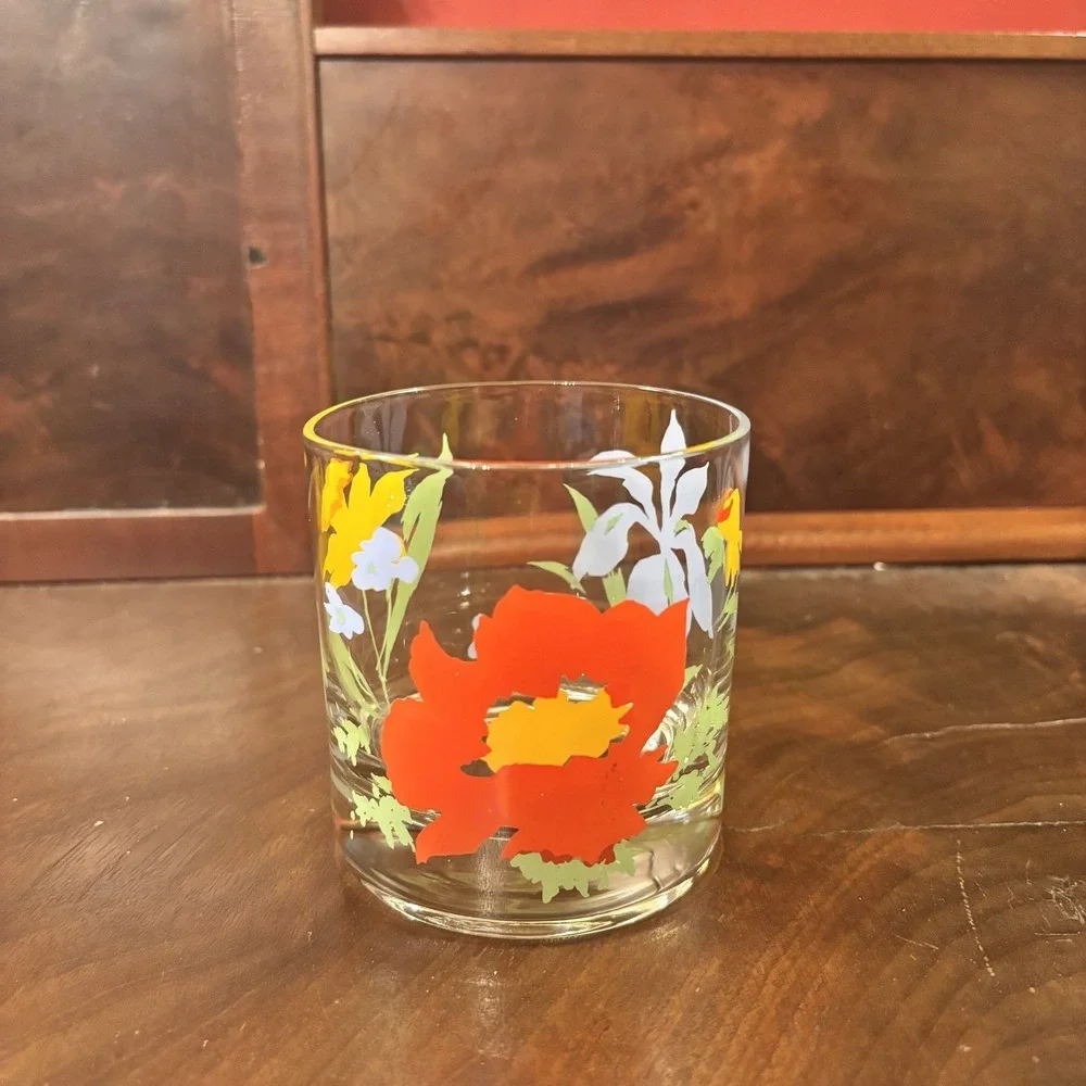 Set of 2 Retro‎ Floral Lowball Tumblers Daffodil Iris Poppy Cocktail Glasses VTG